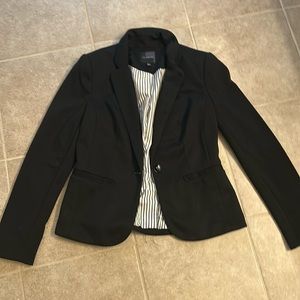 Limited blazer